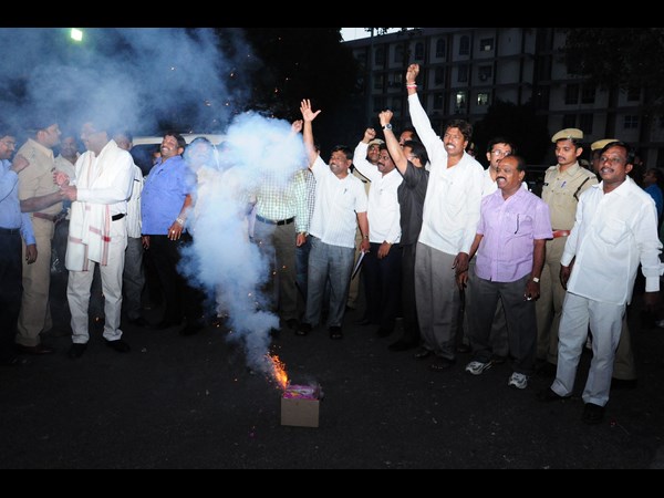 పీఆర్సీ పండుగ