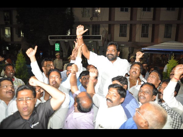 పీఆర్సీ పండుగ