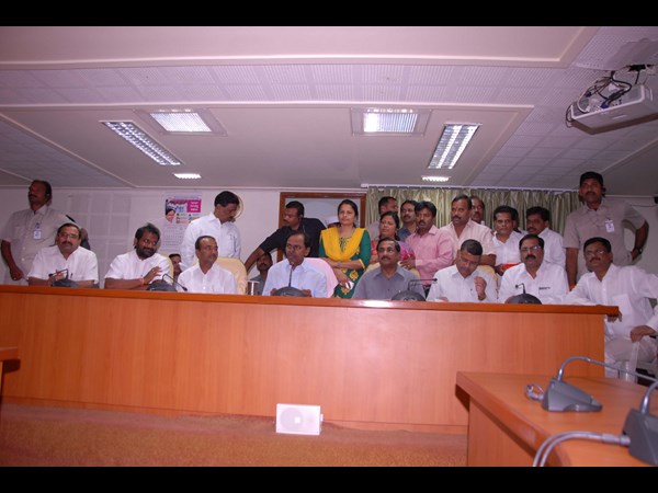 పీఆర్సీ పండుగ