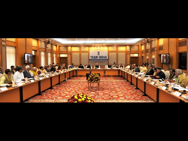  ప్రధాని మోడీ నివాసంలో నీతి ఆయోగ్ సమావేశం