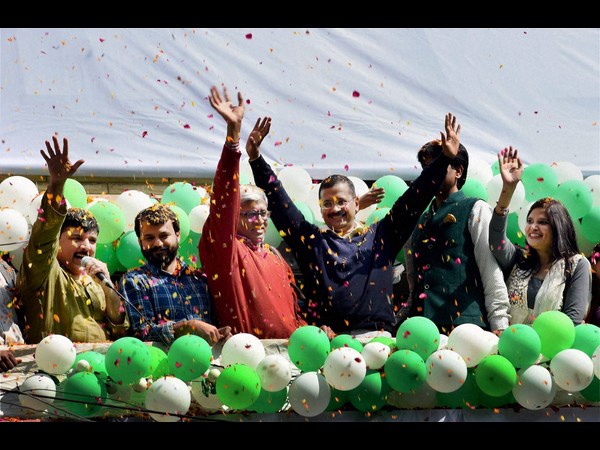  క్షమించిన మిడిల్ క్లాస్