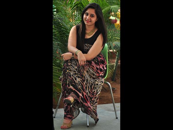 నగరంలో సందడి చేసిన అందమైన భామలు