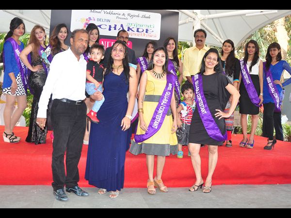 నగరంలో సందడి చేసిన అందమైన భామలు