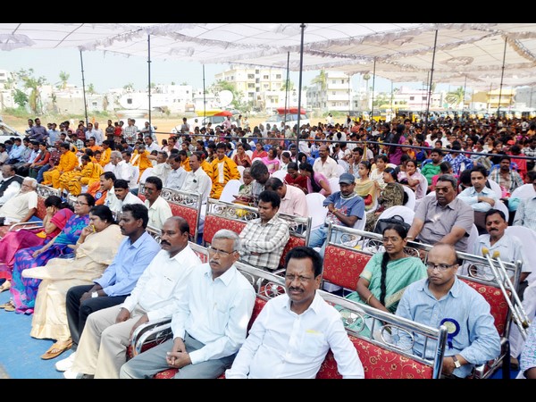 విశాఖలో వికలాంగుల ప్రాంతీయ క్రీడా మైదానం