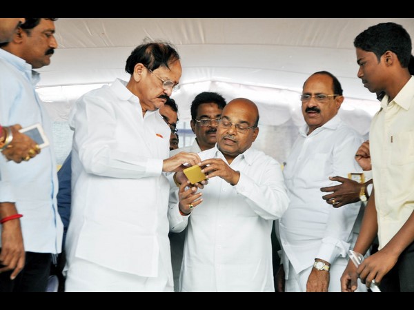  విశాఖలో వికలాంగుల ప్రాంతీయ క్రీడా మైదానం