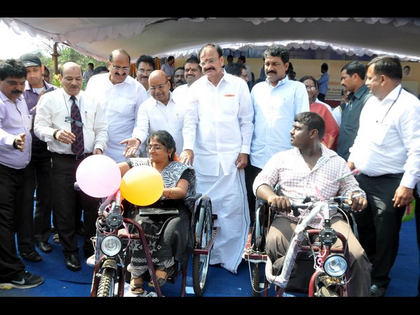 విశాఖలో వికలాంగుల ప్రాంతీయ క్రీడా మైదానం
