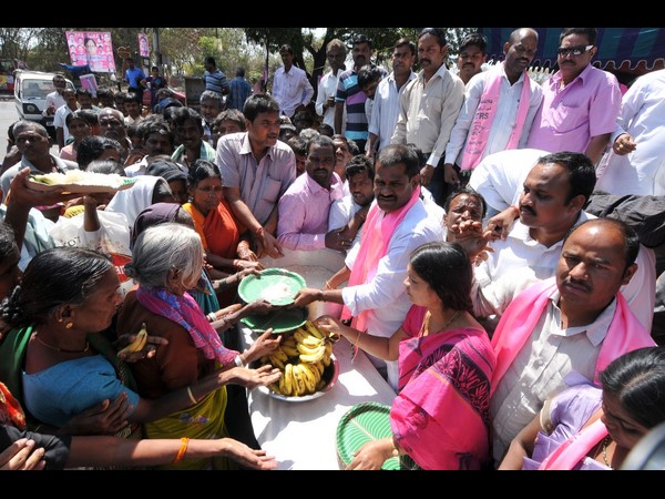 అన్నదానం