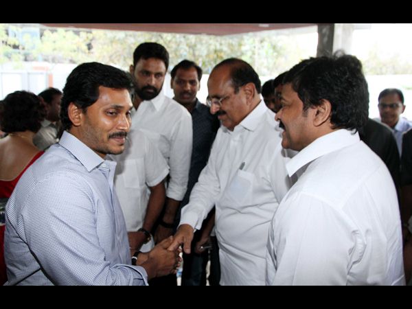 చిరుతో జగన్