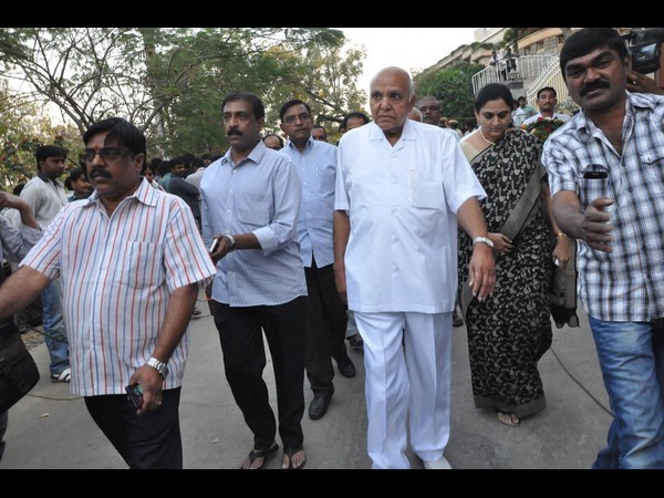 రామోజీరావు