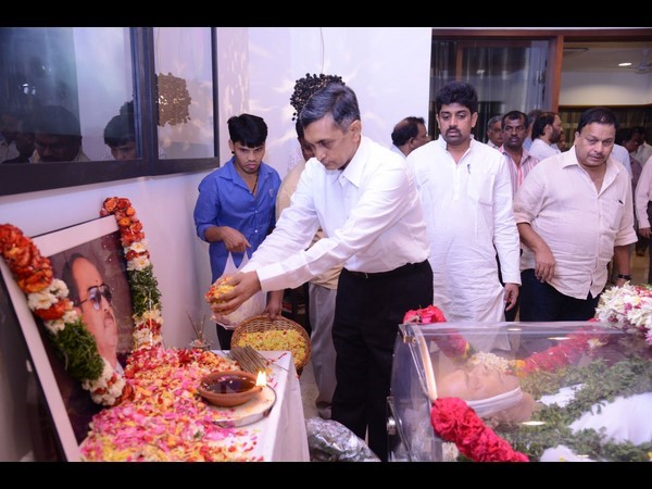 జయప్రకాశ్ నారాయణ