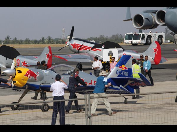 రెడ్‌బుల్ విమానం