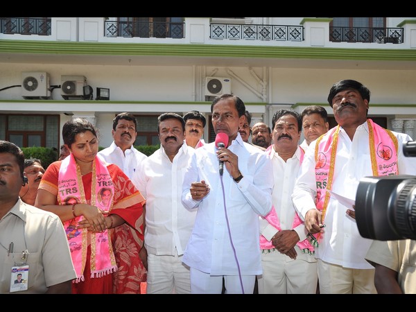 కేసీఆర్