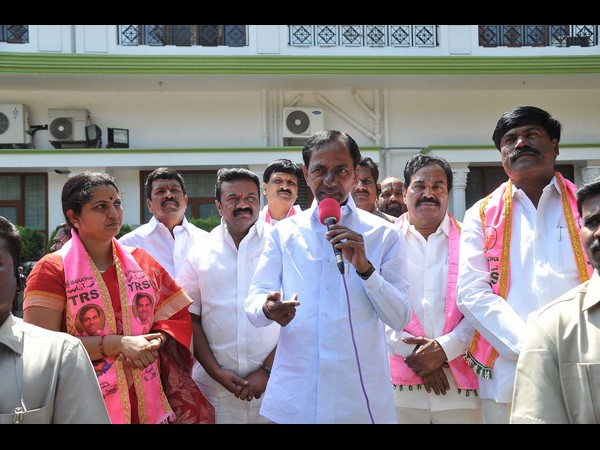 కేసీఆర్