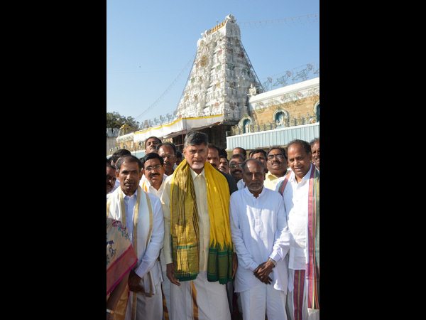  ఎవరు తప్పుచేసినా వెంకన్న శిక్షిస్తాడు: బాబు 