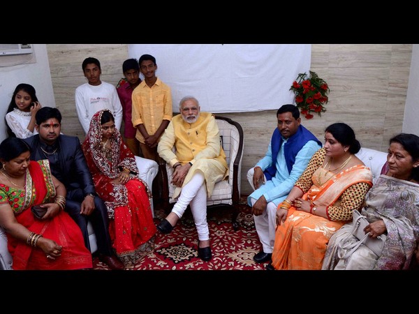 వేడుకలో మోడీ