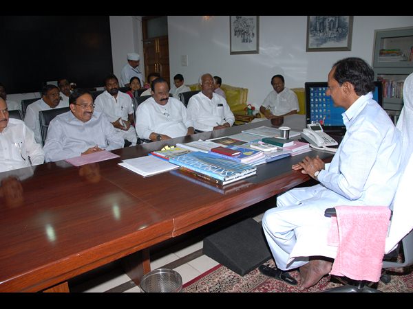 కేసీఆర్
