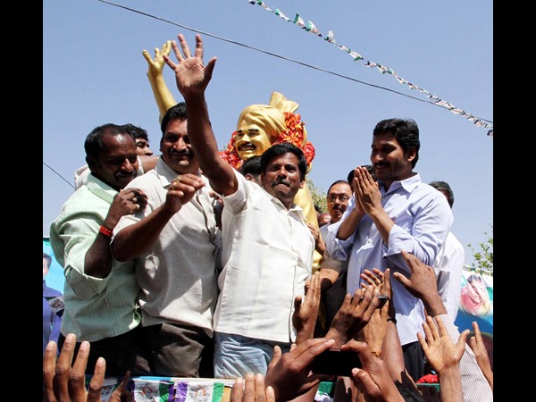 వైయస్ జగన్