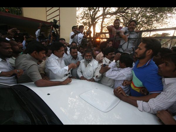 పేలుడు ఘటన