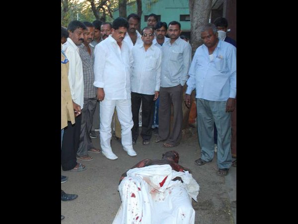 ఉద్రిక్తత వాతావరణం