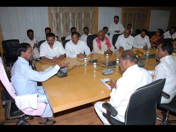10 ఎకరాల్లో రూ.10 కోట్లతో యాదవ భవన్