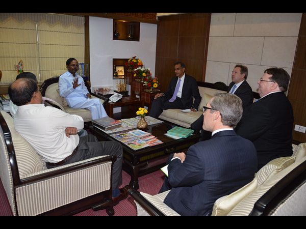 సుదీర్ఘ చర్చ