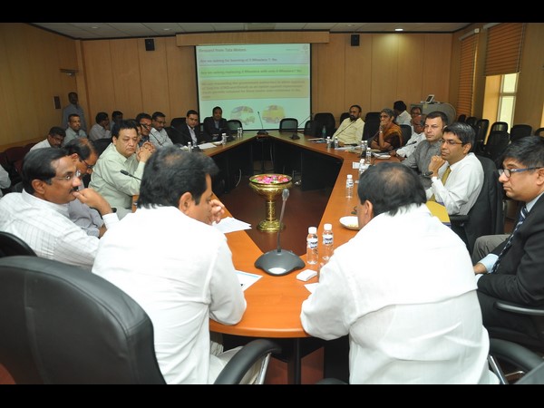 వృత్తి విద్య విద్యార్థుల్లో నైపుణ్యం పెంచేందుకు ప్రభుత్వం చర్యలు