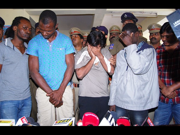 డ్రగ్ రాకెట్