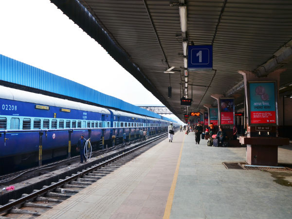 Railway Budget 2015: No Treat For Telugu States Railway Budget 2015: No Treat For Telugu States