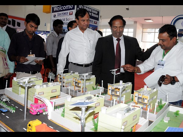 ఎలక్ట్రిక్ ఎక్స్‌పో