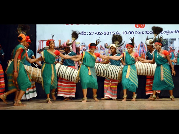 గిరిజనోత్సవం గిరిజనోత్సవం