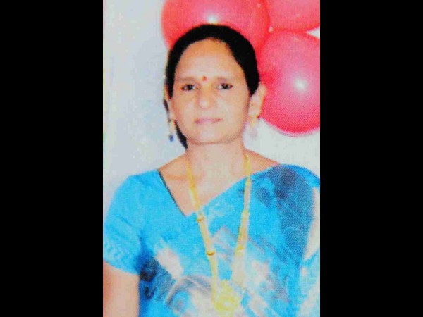 చీటీల పేరిట రూ. 5 కోట్లు స్వాహా
