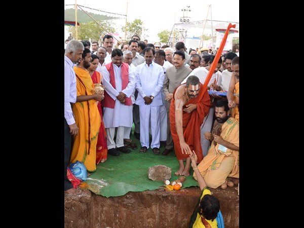 కెసిఆర్
