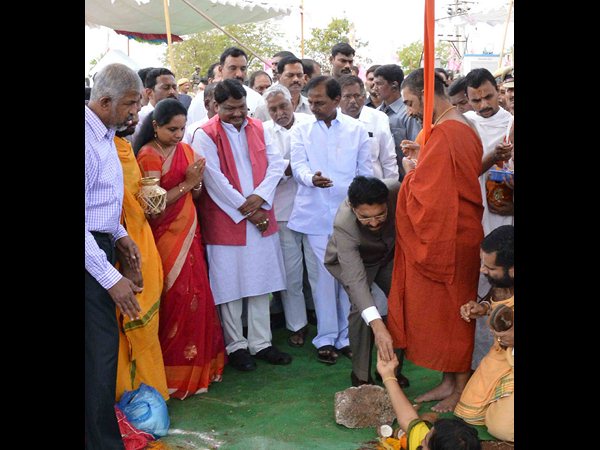 కెసిఆర్