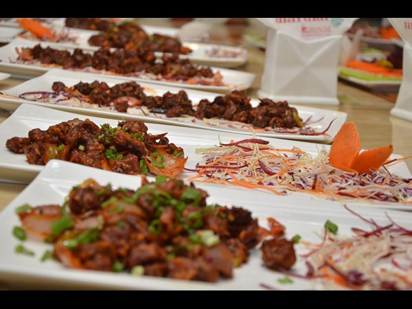 తరుణ్ చేతుల మీదగా 'ఫ్లేవర్స్ ఆఫ్ చైనా' తరుణ్ చేతుల మీదగా 'ఫ్లేవర్స్ ఆఫ్ చైనా'