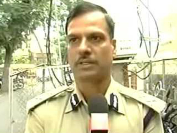 ఎట్టి పరిస్థితిలో వదిలి పెట్టం...........!.