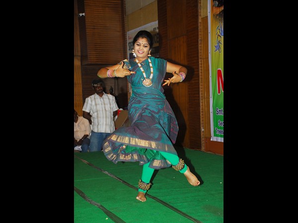 ధూమ్‌ధామ్