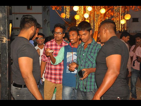  అతిథిగా మంత్రి, ఊర్రూతలూగించిన విద్యార్ధినిలు