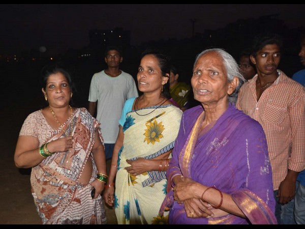 బాధితుల కుటుంబసభ్యులు