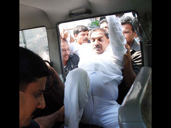  టీడీపీ అరెస్ట్