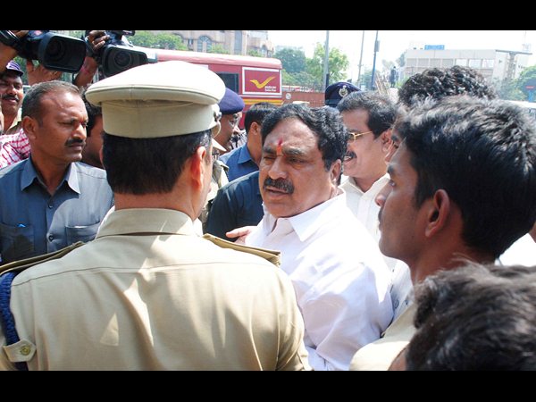  టీడీపీ అరెస్ట్