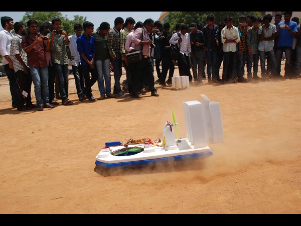 స్పెక్‌ఫెస్టా