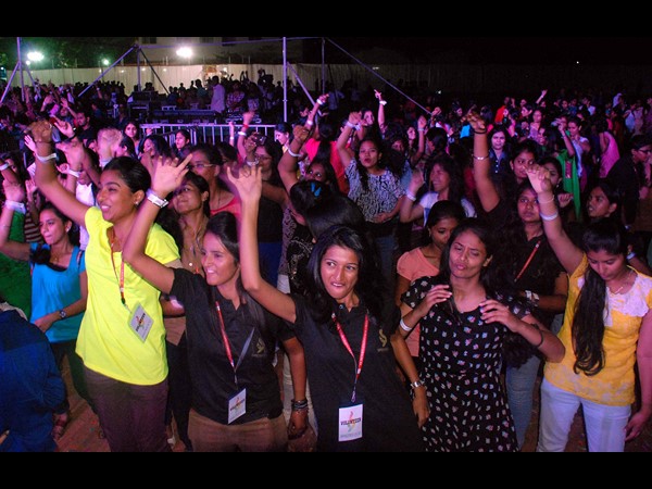 స్పెక్‌ఫెస్టా