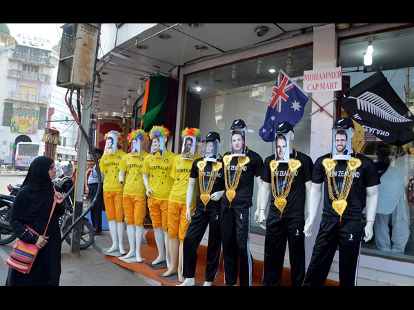 వరల్డ్‌కప్ పైనల్: ఫ్యాన్స్ మద్దతు కివీస్‌కే, ఆసక్తిగా