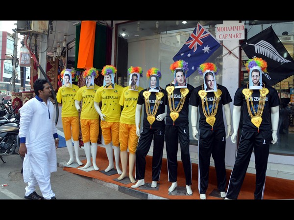 వరల్డ్‌కప్ పైనల్: ఫ్యాన్స్ మద్దతు కివీస్‌కే, ఆసక్తిగా