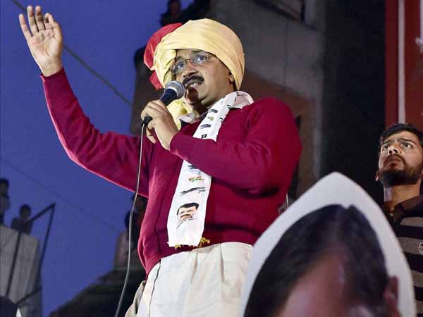 Kejriwal camp releases videos, rebels question intent Kejriwal camp releases videos, rebels question intent