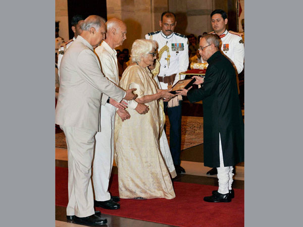 మాలవీయకు భారతరత్న