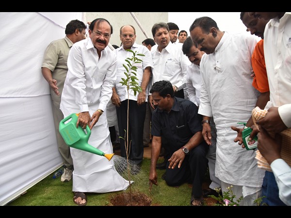 వెంకయ్య నాయుడు వెంకయ్య నాయుడు