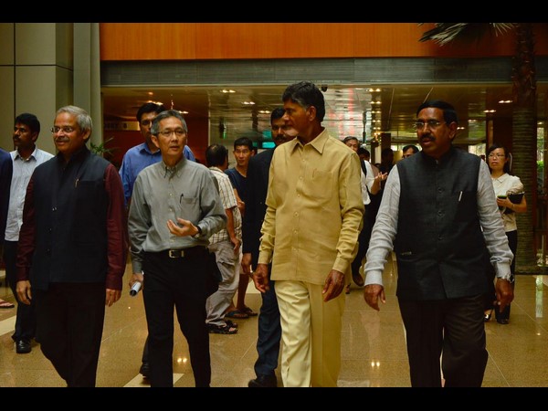  చంద్రబాబు బృందం