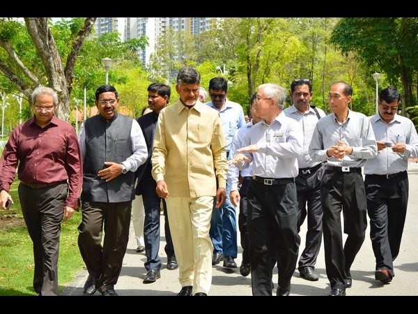 చంద్రబాబు బృందం