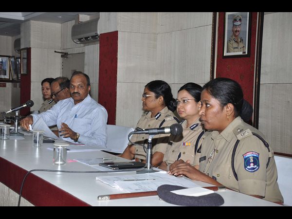 వేధింపులు తగ్గాయి..